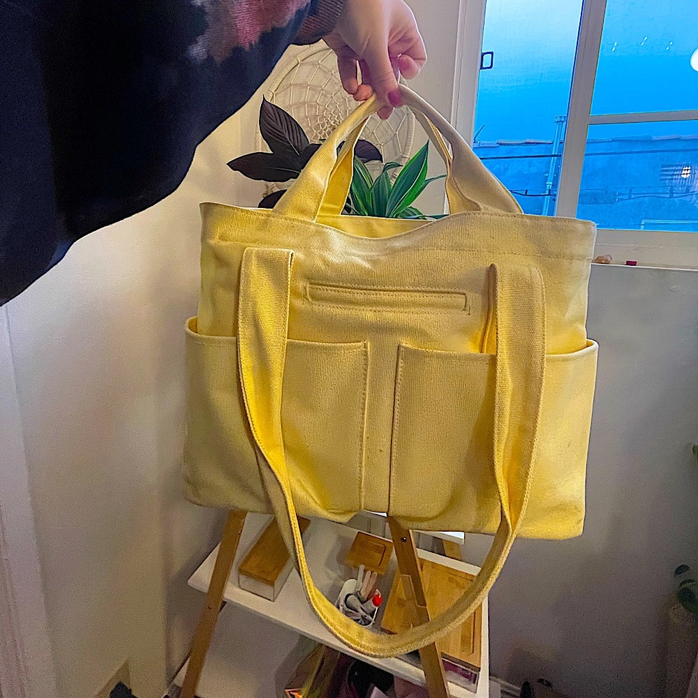 Dagne Dover Vida Cotton small
Tote Bag in pale yellow- discontinued color!